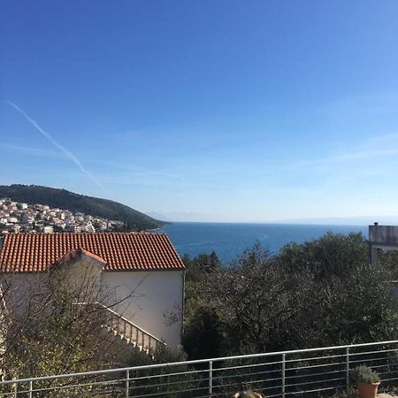 Gospino Apartment 1 Perfect For A Family Trogir Ngoại thất bức ảnh