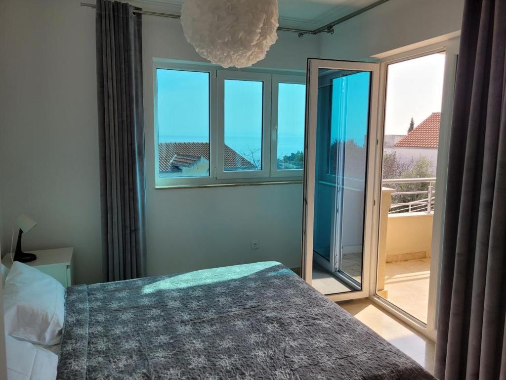 Gospino Apartment 1 Perfect For A Family Trogir Ngoại thất bức ảnh